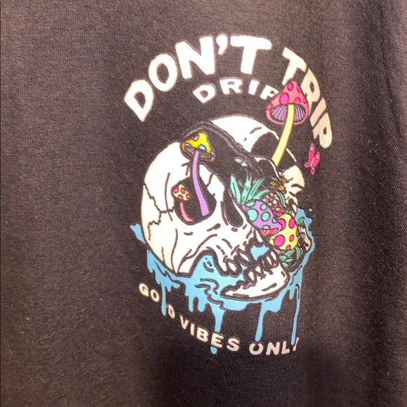 NWT!  DON’T TRIP DRIP tee - Picture 4 of 6